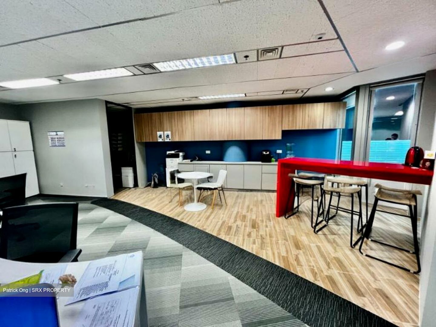 Hsbc Building (D1), Office #503853811